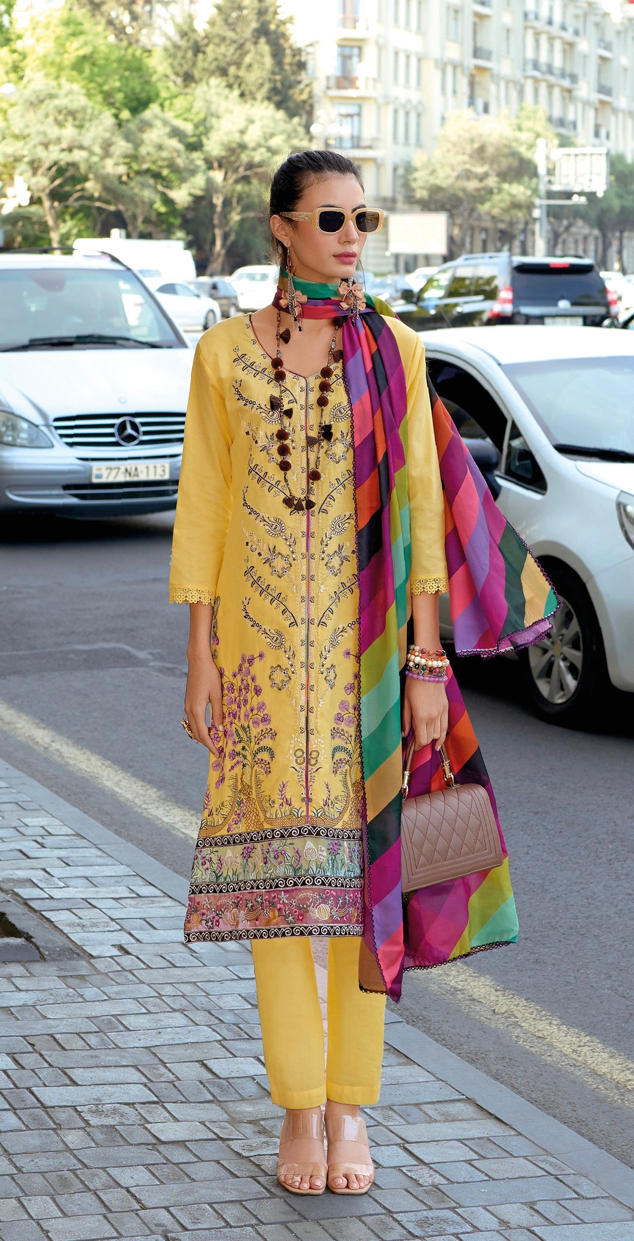Lawn comfortable salwar suite M to XXXL - 1142